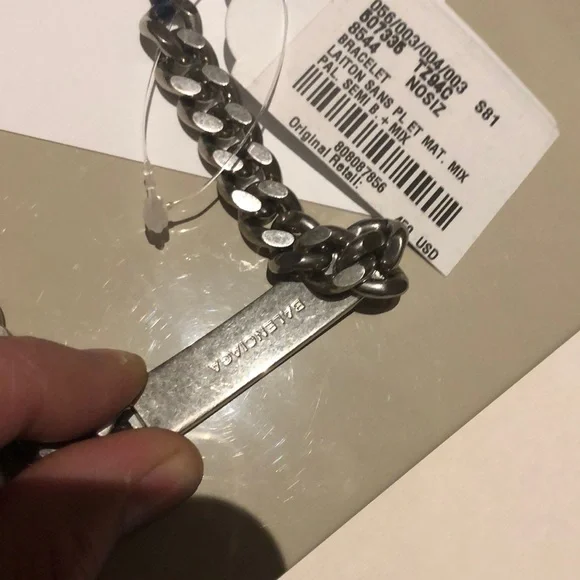 BALENCIAGA BRACELET 😍